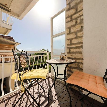 Rooms & Apartments Soline Nuove Biograd Na Moru Exterior photo