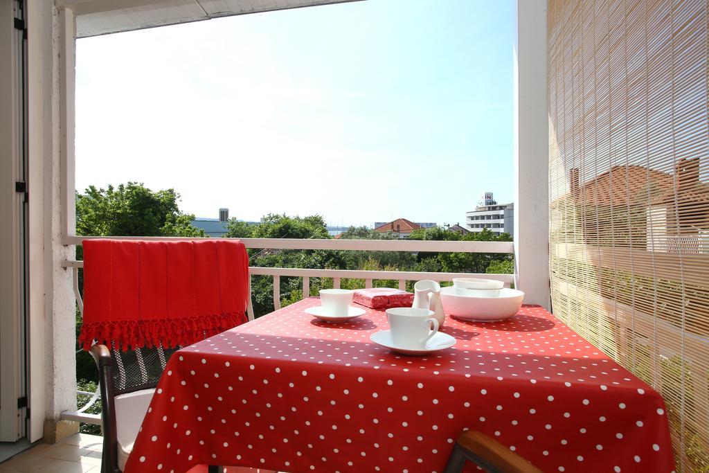 Rooms & Apartments Soline Nuove Biograd Na Moru Exterior photo