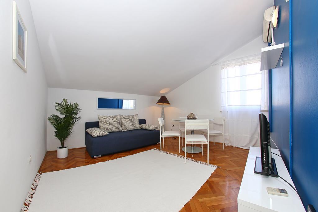 Rooms & Apartments Soline Nuove Biograd Na Moru Exterior photo